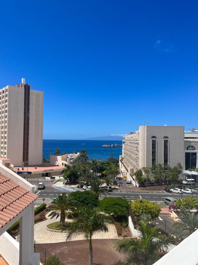 Апартаменти Sea View Penthouse With Large Terrace Лос-Крістіанос Екстер'єр фото