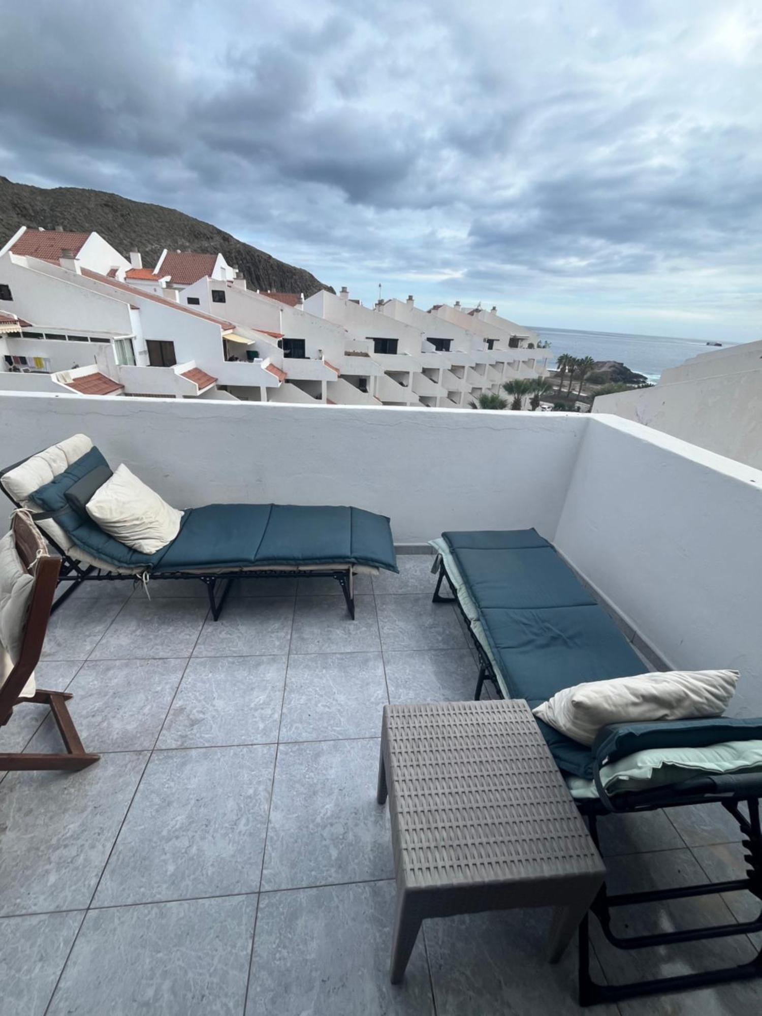 Апартаменти Sea View Penthouse With Large Terrace Лос-Крістіанос Екстер'єр фото